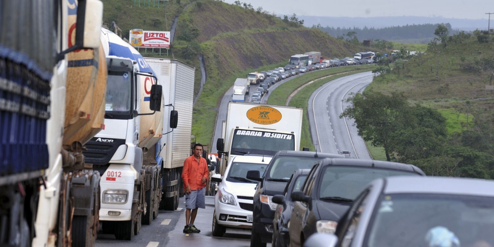 Federal Judge sends government to reactivate radars on highways