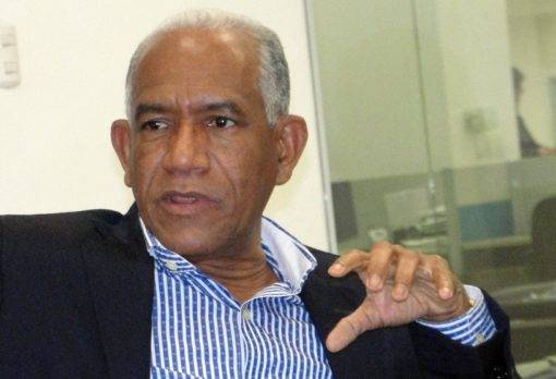 ¿Reforma fiscal en República Dominicana? «Ojala, pero no creo», dice Nelson Suárez