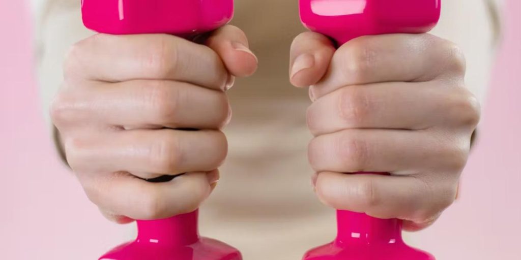 Force training helps recover from anorexia