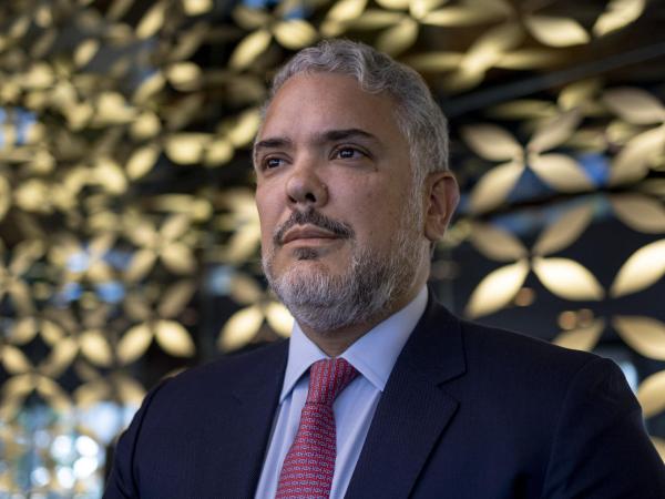 Former President Duke proposes legal action for Uribe to continue process in freedom