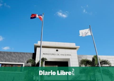 Government submits a reform to the budget that rises a deficit at 3.47 %