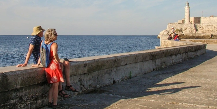 turismo, Cuba, crisis, Canadá