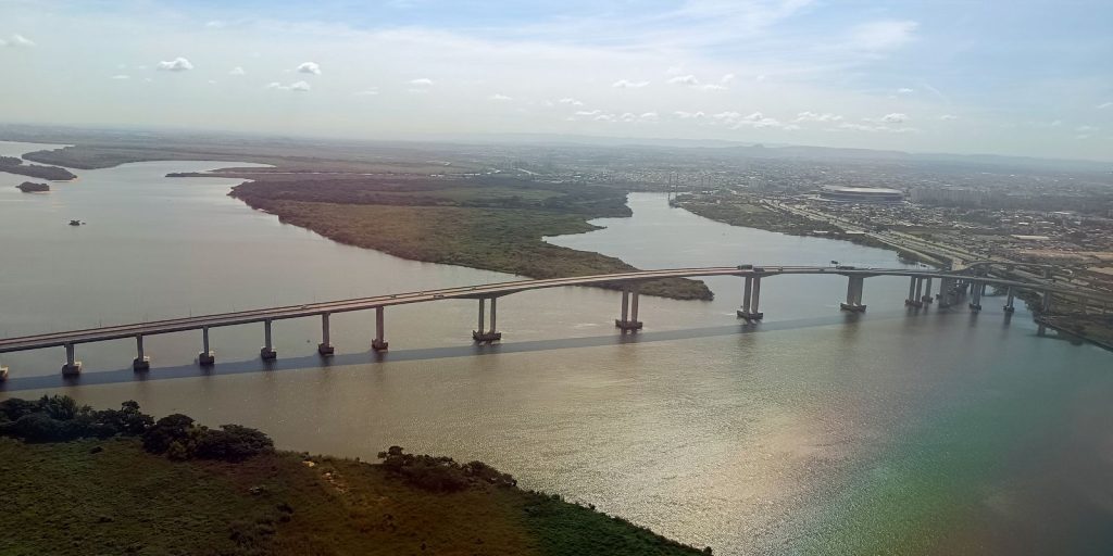Hail and winds of 100km/h are expected to reach south of the country this week