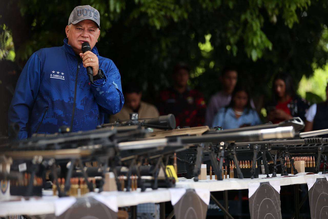 Hair: capture of the black and skinny allowed the location of weapons in Oripoto