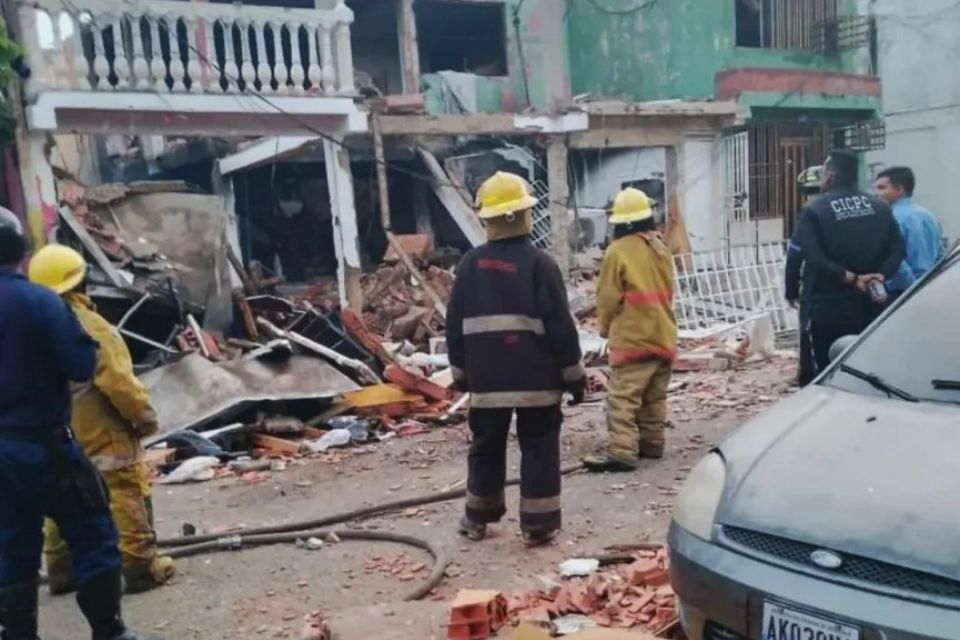 Housing explosion in Anzoátegui leaves 12 people injured: they investigate gas leakage