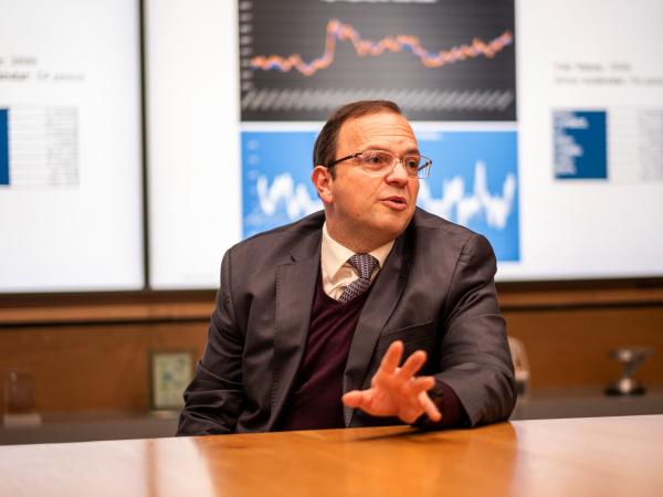 How easy would Colombia recover the trust of investors?