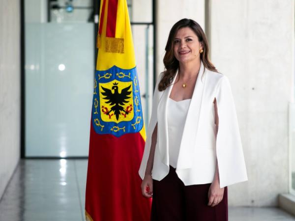 How much money is required to maintain all the road mesh of Bogotá?