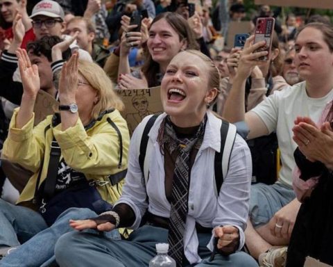 How thousands of young people made Ukraine reversed a law with which Zelensky sought to limit the country's anti -corruption agencies