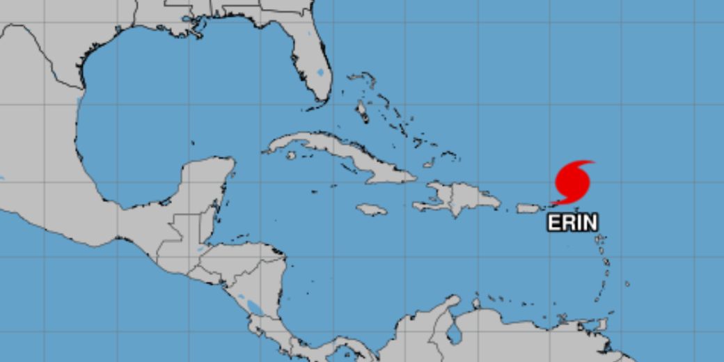 Huracán Erin alcanza categoría cinco