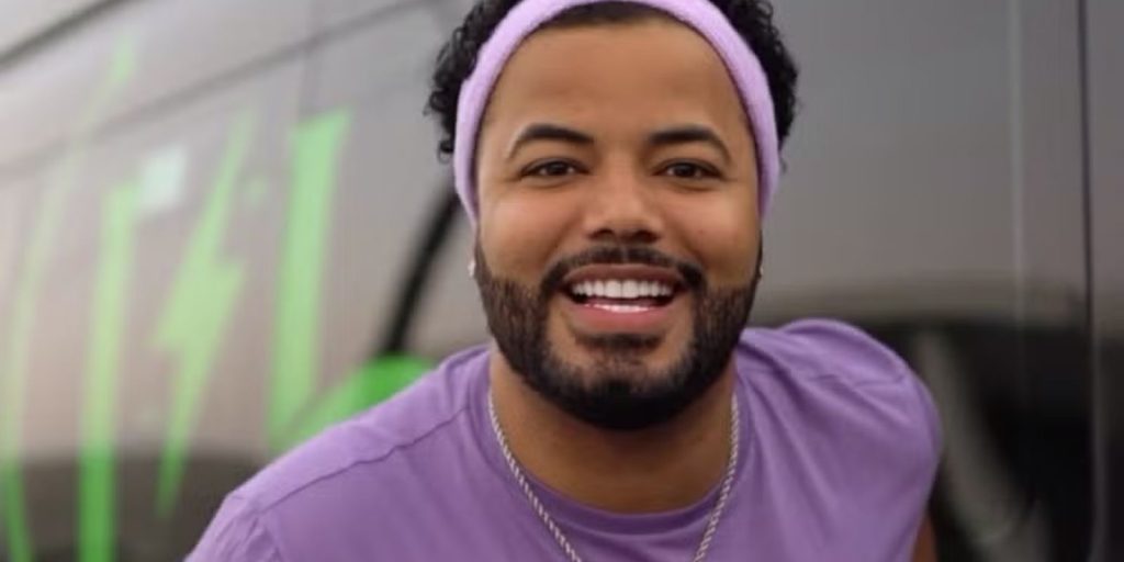 Hytalo and husband go through a custody hearing and follow prisoners in SP