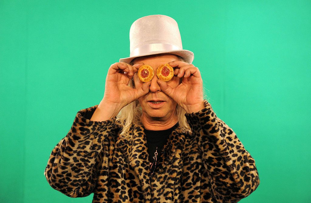 If in Cuba it will be heard "how long?"