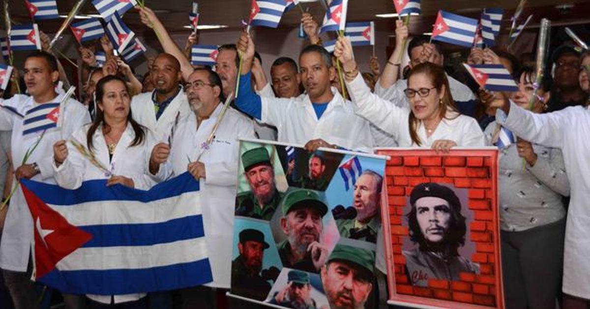 In Bolivia, Cuban doctors "They did operations without need, to inflate statistics"