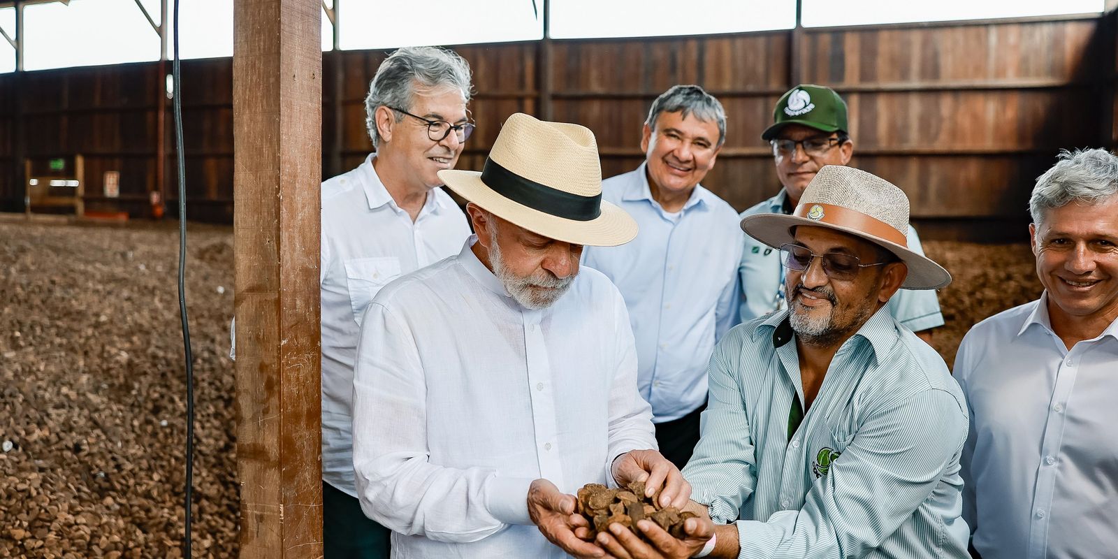 In a speech in Acre, Lula criticizes motion of opposition parliamentarians