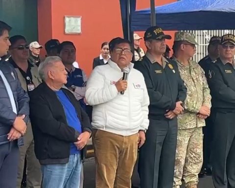 Interior Minister defends criticism: "I have three months in management and try to advance"