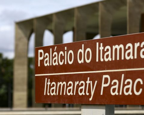 Itamaraty and Gleisi reject Trump's deputy secretary attack