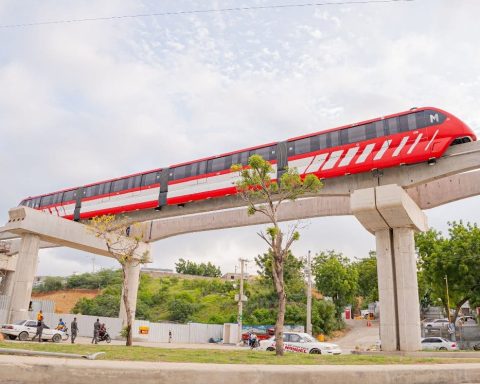 Jueza rechaza amparo que detendría construcción del Monorriel en Santiago