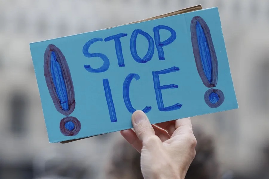 Judicial ruling suspends accelerated deportations from parole beneficiaries in the US