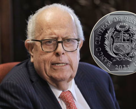 Julio Velarde considers as a "meaningless" Change the shield in Peruvian coins