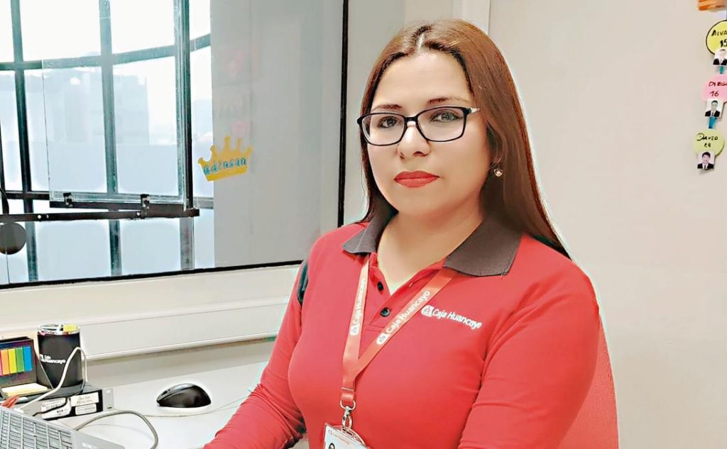 Katia de la Cruz, Consumer Credit Management Analyst Huancayo: "Credihogar reaches amounts of up to S/90 thousand financing without constituting mortgage"