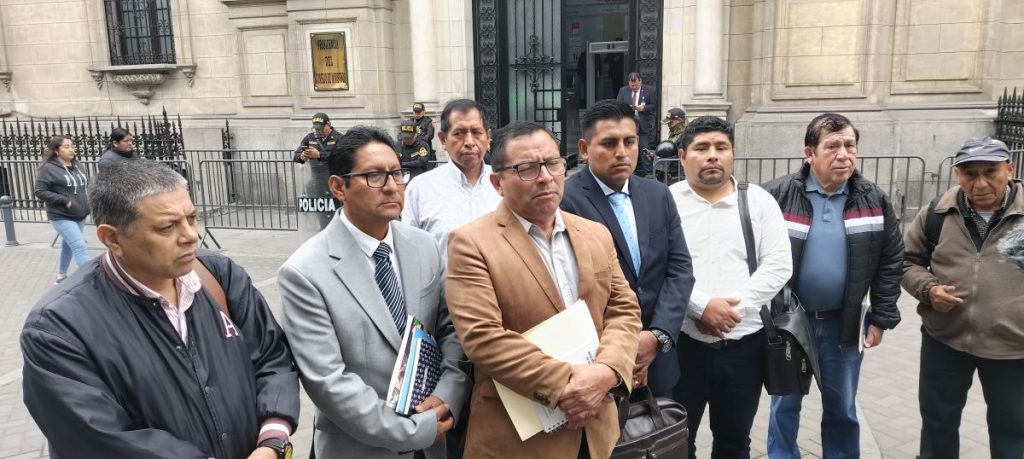 Live: informal miners give ultimatum to the government and threaten to break dialogue