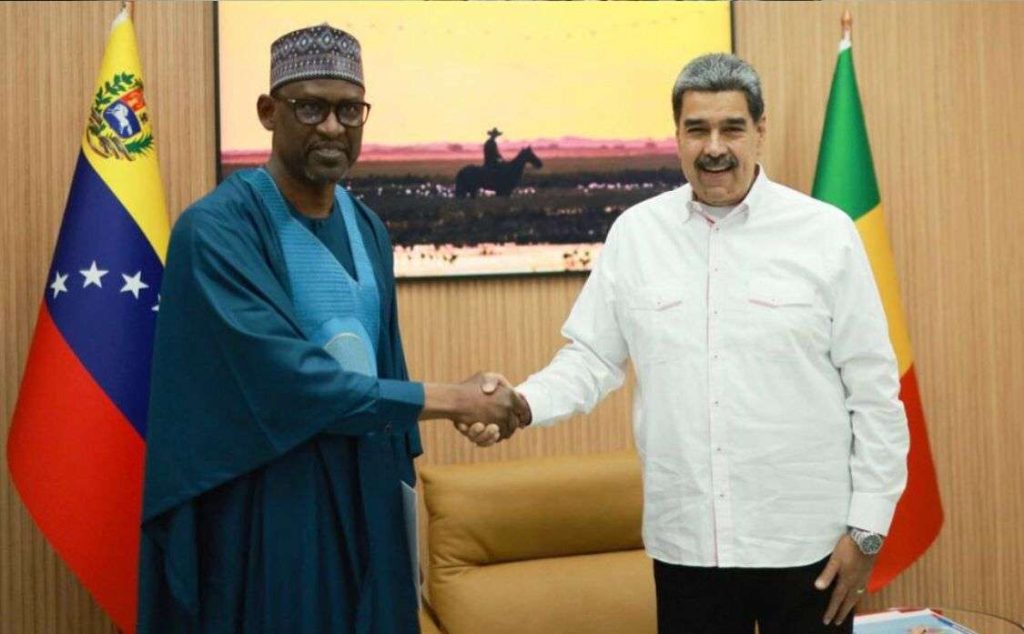 Maduro received Mali's chancellor at the Miraflores Palace