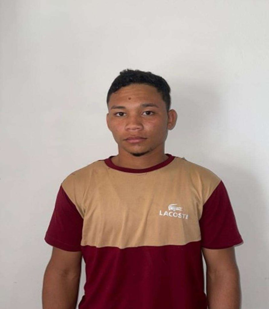 Man killed a teenager after discovering that he went out with his wife