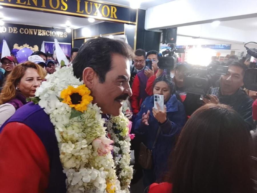 Manfred is the third candidate that declines for the last presidential debate