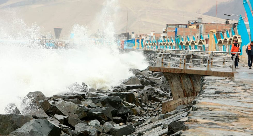 Marina and Indeci alert anomalous waves throughout the Peruvian coast from August 18 to 22