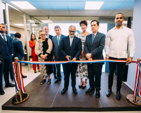 Mars Piantini opens in Madrid the most modern consulate of the Foreign Service