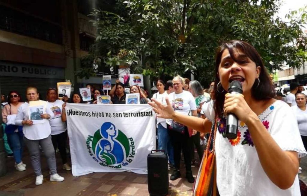 Martha Grajales is stopped in the PNB of Maripérez, where they had denied their presence four times