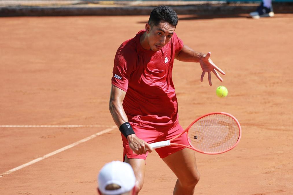 Murkel Dellien advances to the semifinals of the Dobrich Challenger