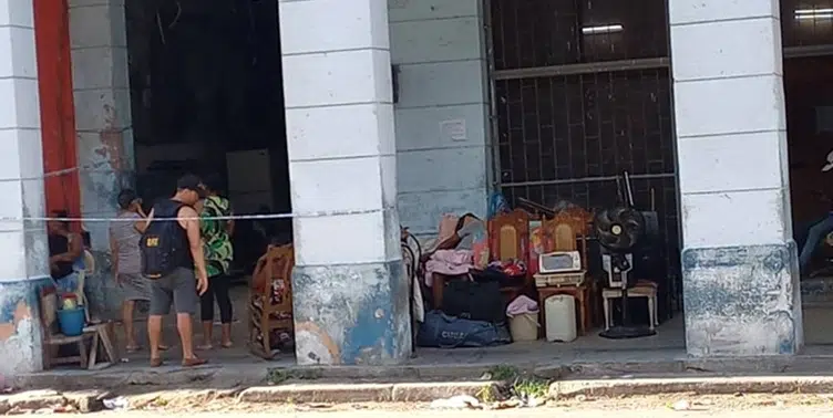 Cuba, Centro Habana, derrumbe