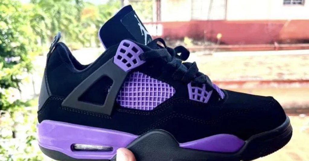 On the island of piracy, no matter if the logo is false