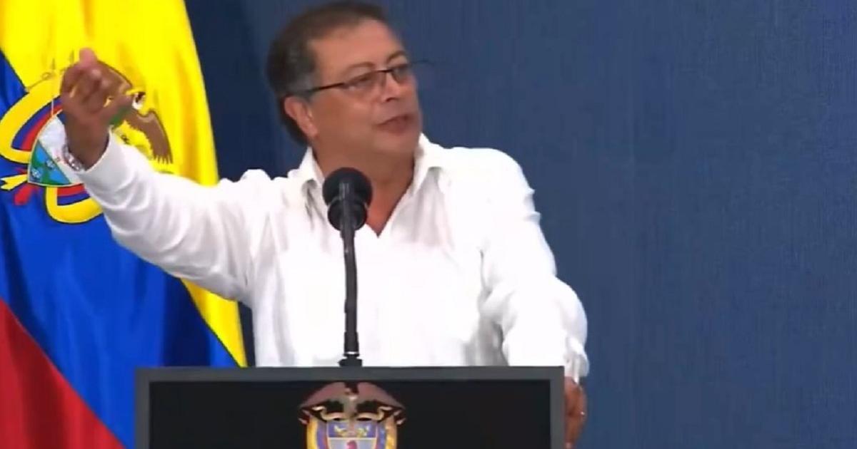 Petro rejects the US reward for Maduro: "I don't think the solution goes through money to kill political leaders"