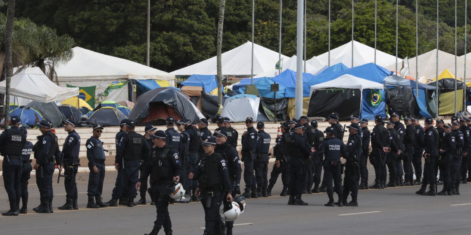 Pgr denounces couple that raised R $ 1 million for coup camp