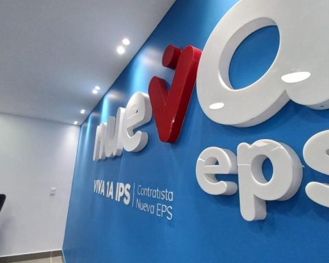 Prosecutor Formula charges against former president of New EPS José Fernando Cardona