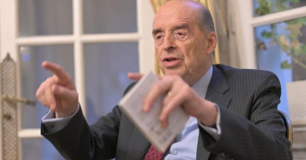 Prosecutor's Office inquiries complaints against Álvaro Leyva for alleged conspiracy against the government