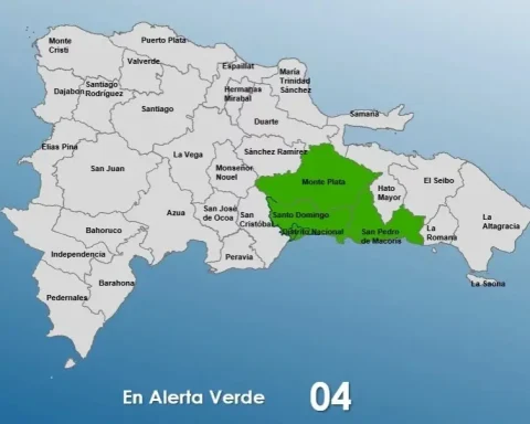 Lluvias y tormentas: cuatro provincias bajo alerta verde por sistema tropical