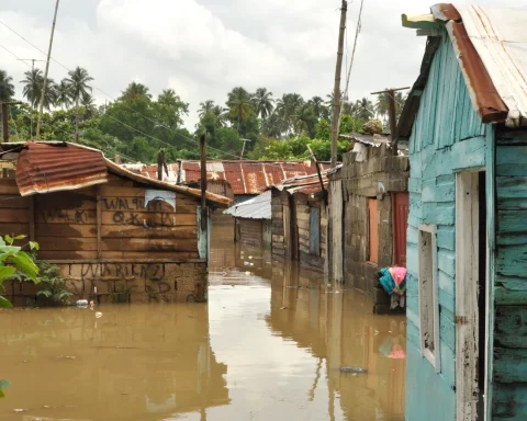 Los huracanes ocasionan fuertes lluvias e inundaciones