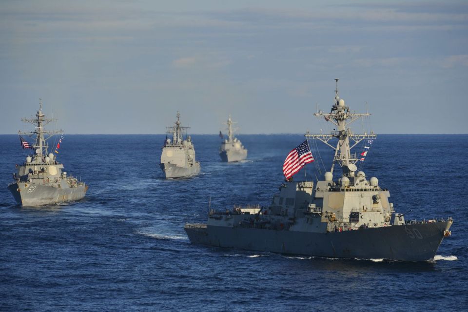 Reuters: US displays warships near Venezuela to combat drug trafficking