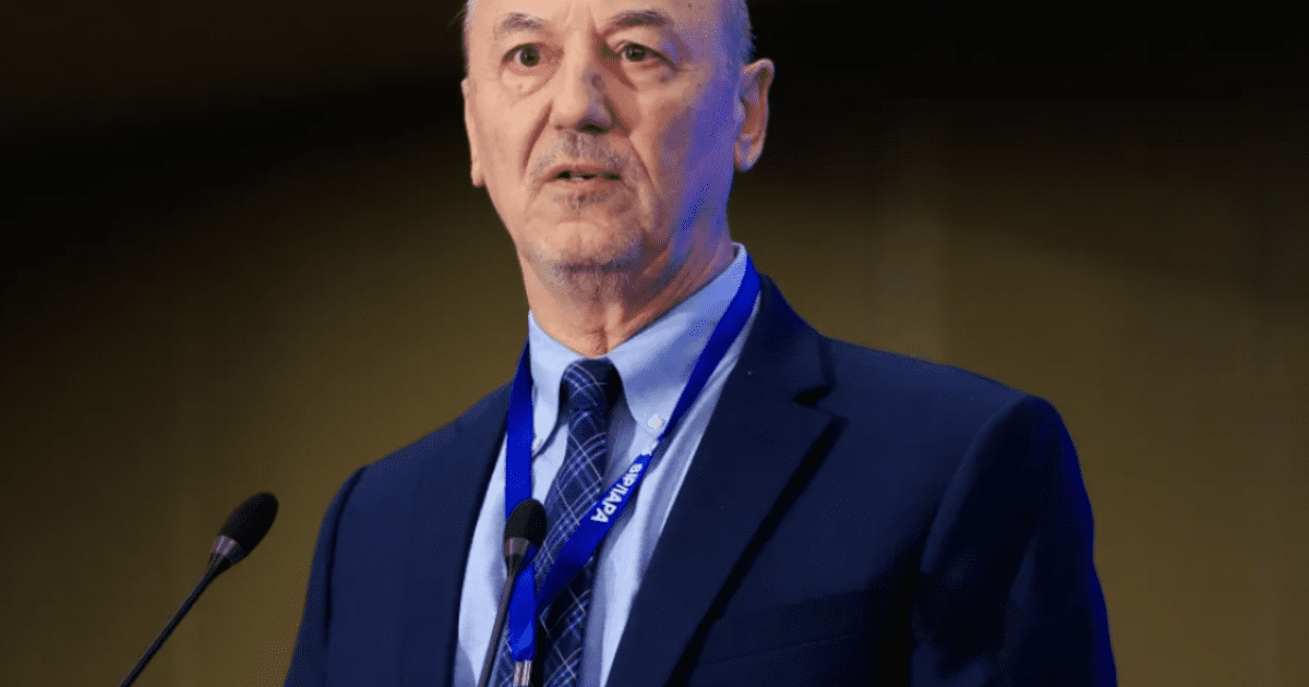 Ricardo Trotti: "The political leadership seems increasingly dehumanized"