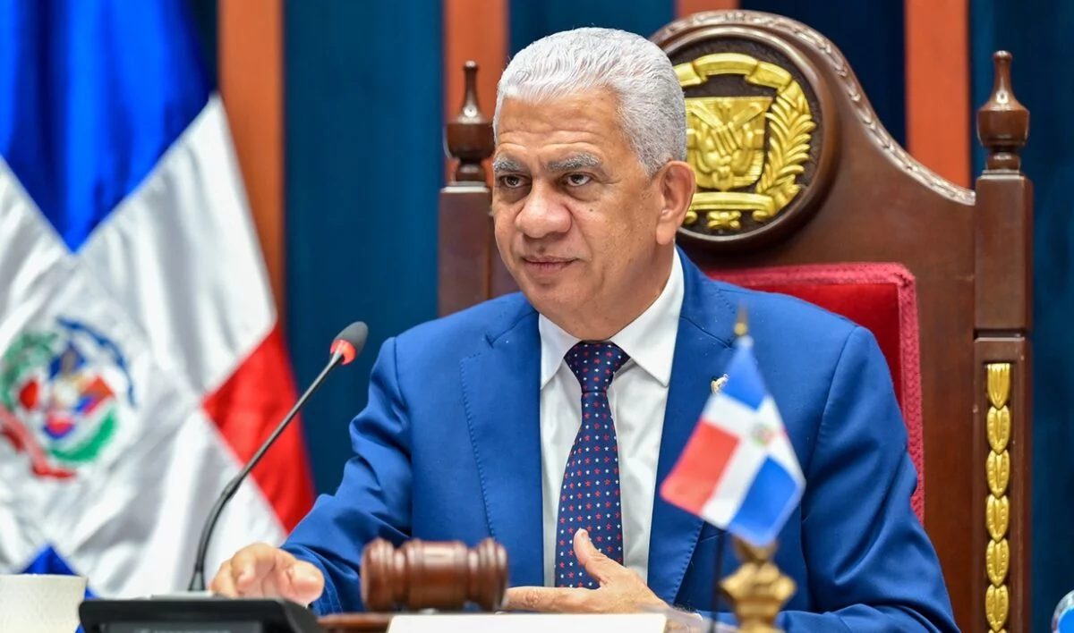 Ricardo de los Santos, presidente del Senado.