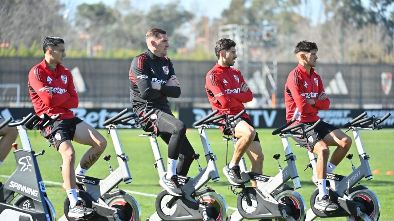 River receives Godoy Cruz in the Monumental