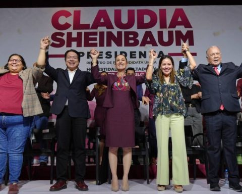 SHEINBAUM ELECTORAL REFORM PUT ALLANCE WITH PVEM AND PT FOR 2027