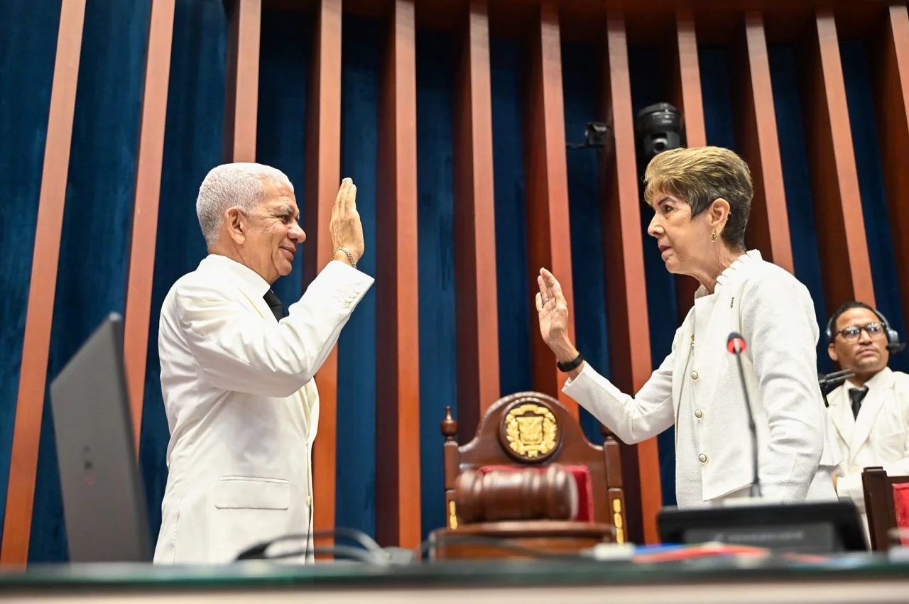 Senator Ricardo de los Santos promises consensus to promote legislative reforms