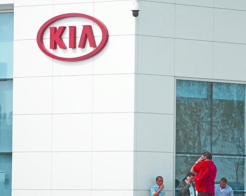 Shipowners lower their share of cars to US, after tariffs