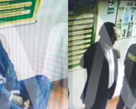 Sitting and walking from one place to another: this was Vizcarra in a PJ room after prison order