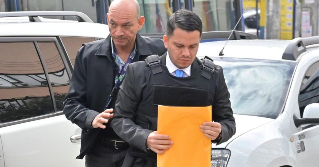 Sneyder Pinilla promised to testify against 23 people to obtain a principle of opportunity