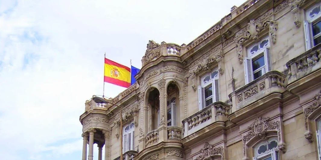 Edificio del Consulado General de España en La Habana