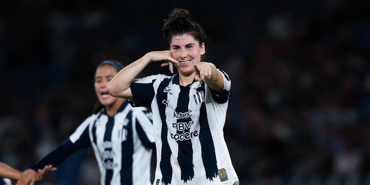 The Spaniards give talk in Mexico